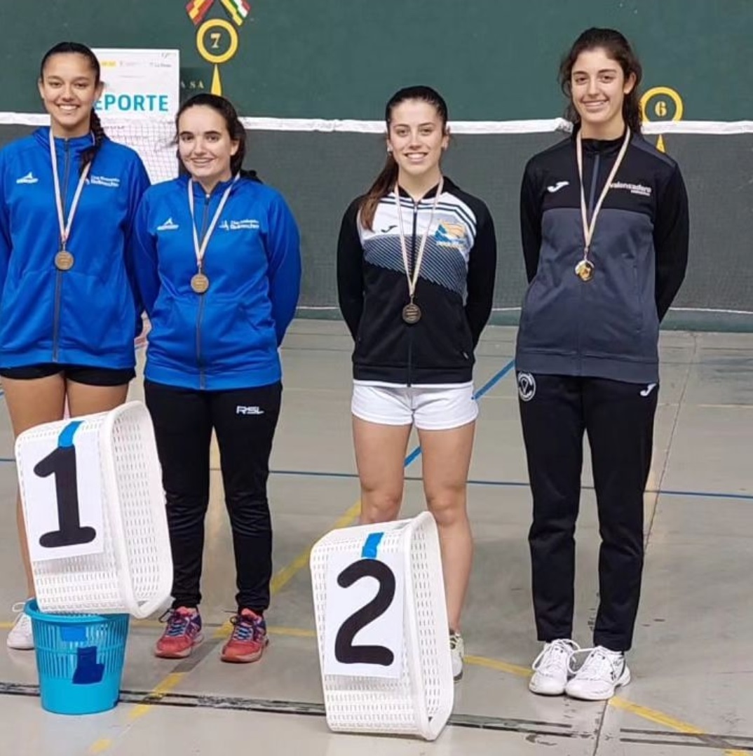 Medallas en el TOP TTR Lardero Sub-13, Sub-17 y Sénior